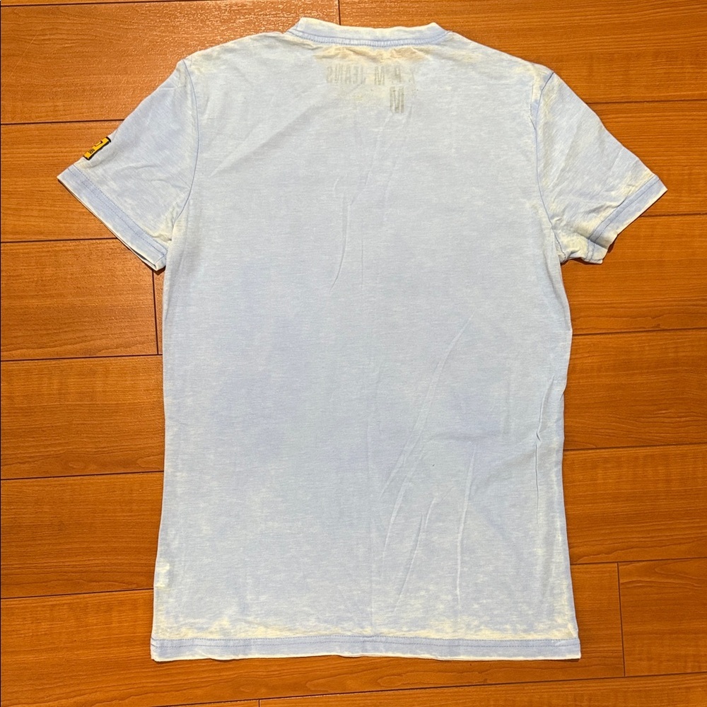 Summer Verso Graphic T-Shirt - Picture 6 of 7